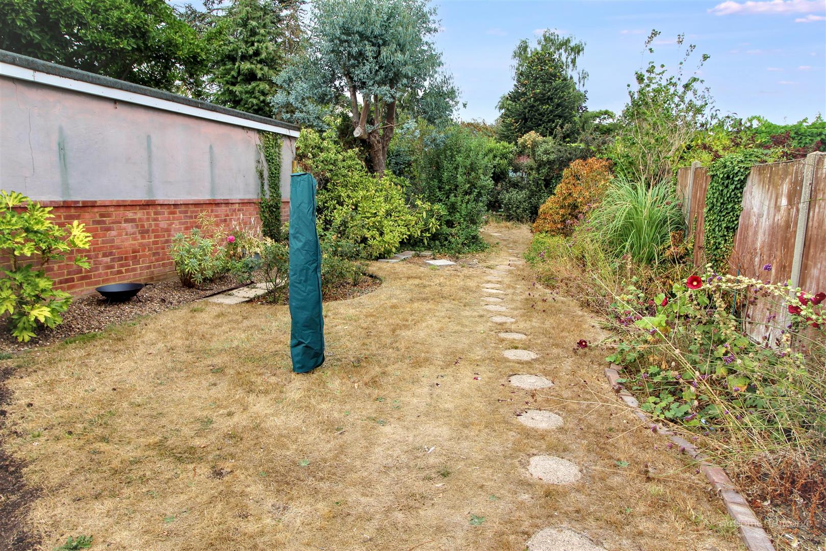 Norcot Road, Tilehurst, Reading